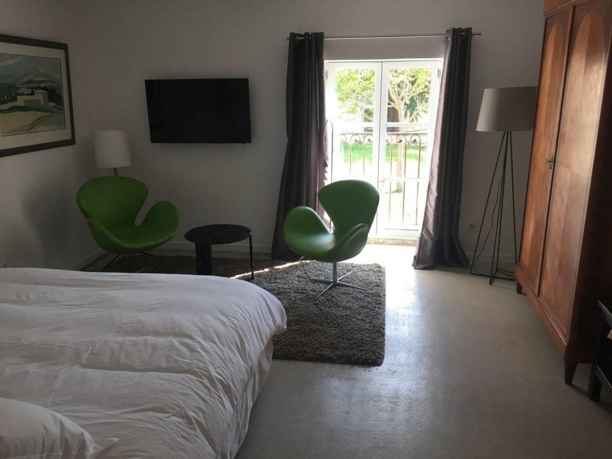 Les Terres Hotel Chaponost Luaran gambar